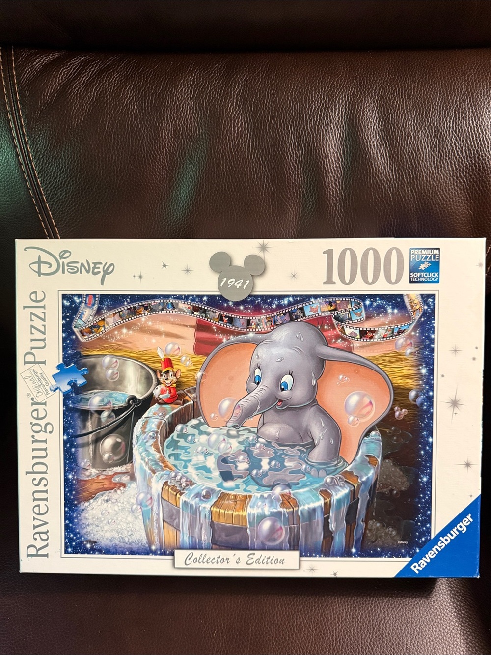 Ravensburger Disney Collector's Edition Dumbo 1000-Piece Jigsaw Puzzle. Complete